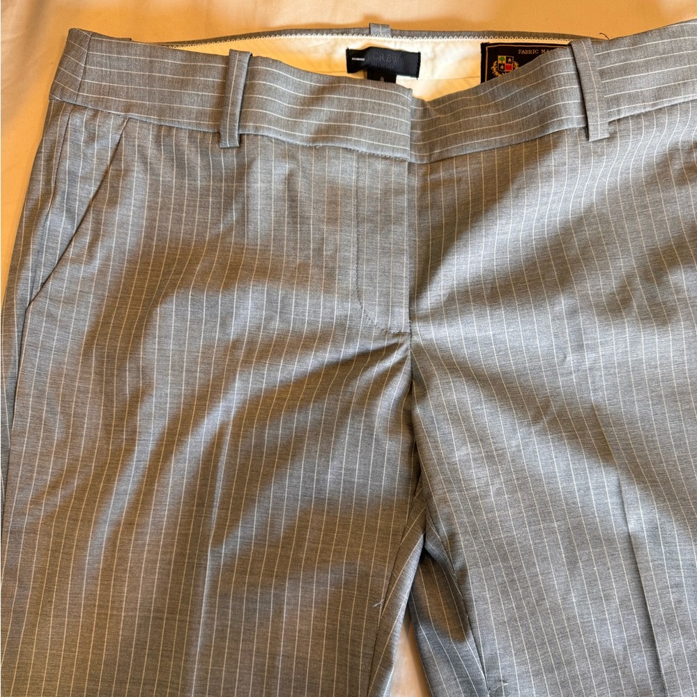 Amazing grey striped slacks